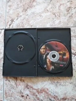 1 DVD Tercera identidad SHARON STONE