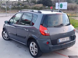 ‼️EXCELENTE RENAULT SCENIC‼️ 4X2 AÑO 2009 2.0dci