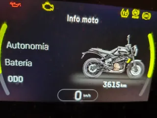 Husqvarna Svartpilen 401 2025 - 3600km