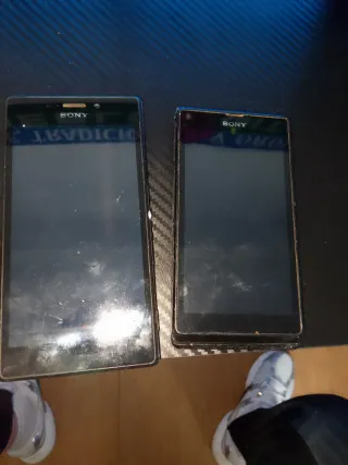 2 Móvil Sony Negro funcionan perfectamente
