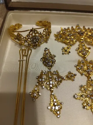 Joyas Fallera Doradas