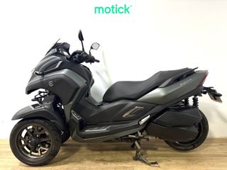 YAMAHA TRICITY 300