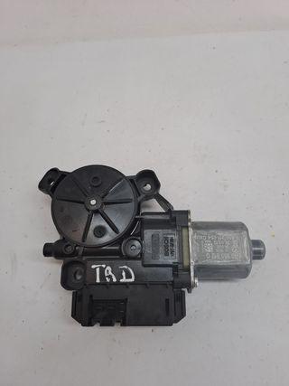 MOTOR ELEVALUNAS TRASERO DERECHO VOLKSWAGEN POLO (6R1) (3)