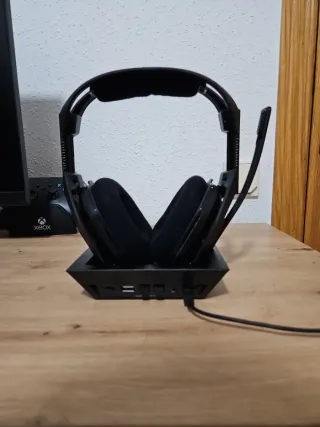 Auriculares Astro A50 Gen 4 Wireless + Base statio