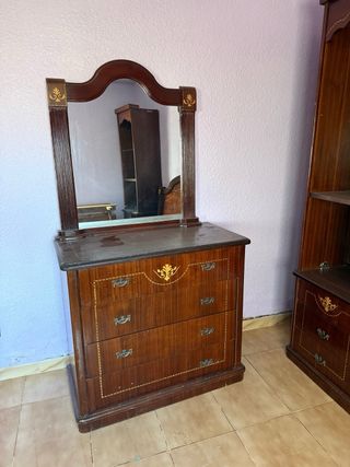 REGALO Muebles de estilo marroquí + cama tren...