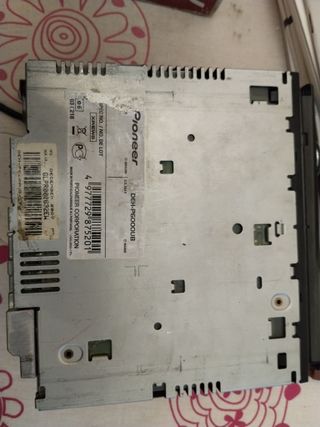 Radio Pioneer DEH-P6000 Negro/Plata Sin cables.