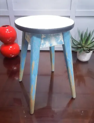 Taburete antiguo AZUL DECAPÉ