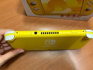 Nintendo Switch Lite Amarilla