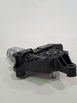 MOTOR ELEVALUNAS TRASERO DERECHO VOLVO V40