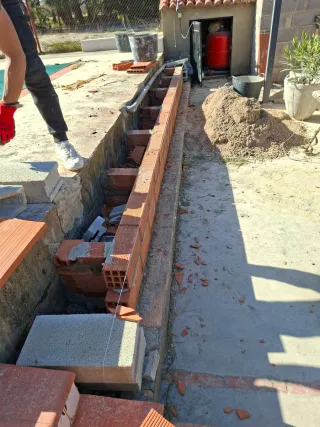 Instalación de trasteros y escaleras