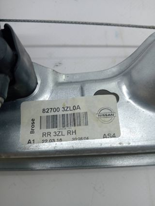 ELEVALUNAS TRASERO DERECHO NISSAN PULSAR (C13)