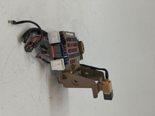 CAJA RELES / FUSIBLES SUBARU XV (2)