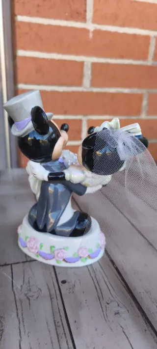 Figura  Boda Mickey y Minnie Disney