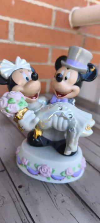 Figura  Boda Mickey y Minnie Disney