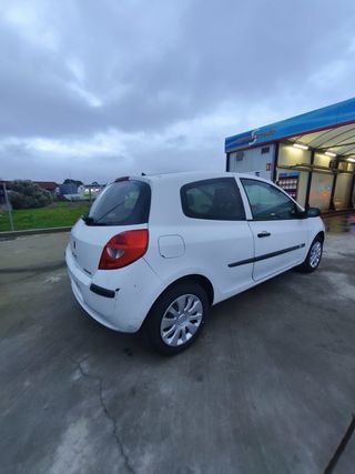 Renault Clio 2006