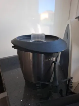 Thermomix TM31 con accesorios