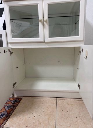 Mueble blanco vitrina y almacenaje