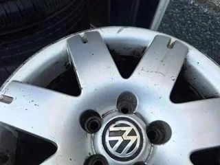 VW Passat - Llanta de 16 Borbet