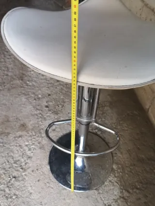 Taburete alto polipiel blanco