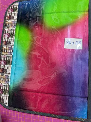 Carpeta de costura con diseño de niña