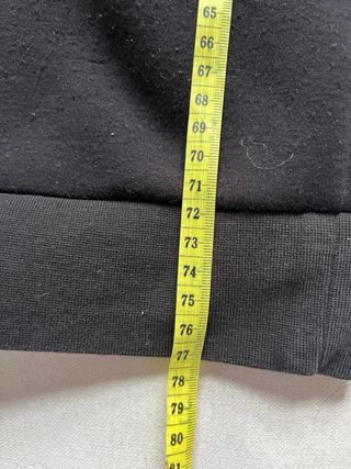 Chaqueta Guess Negra con Cremallera