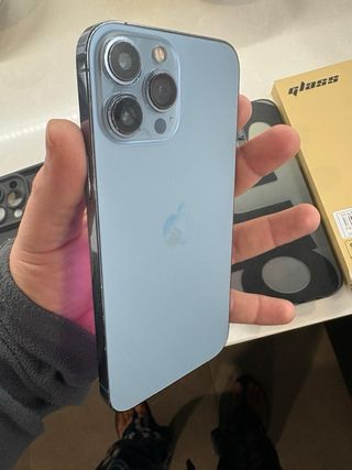 iPhone 13 Pro Max - Batería 84%