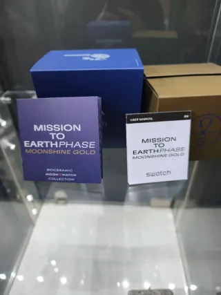 Swatch Mission to Earthphase Moonshine Gold