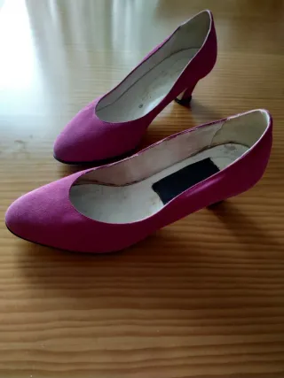 Bolso y Zapatos Fucsia Talla 36