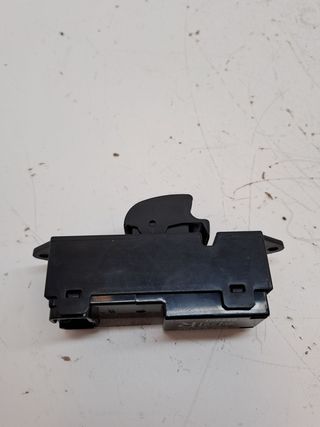 MANDO ELEVALUNAS TRASERO DERECHO CITROEN C-CROSSER