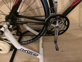 Rodillo con bicicleta Berg