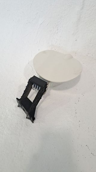 TAPA EXTERIOR COMBUSTIBLE FORD KA+