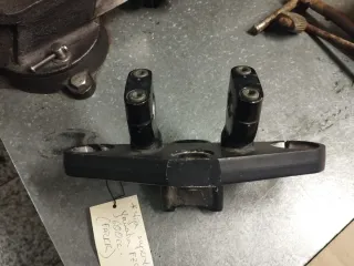 Tija Superior Yamaha FZS 600 Fazer