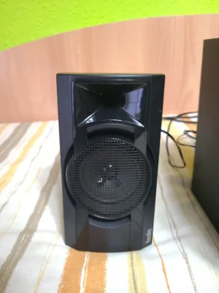 Altavoces Hercules XPS 2.1 Bassboost – Como nuevos