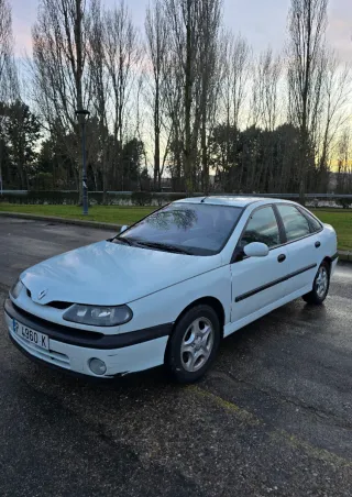 Renault Laguna 2.2 itv recién pasada