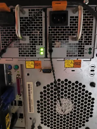 Servidor IBM x3200 Intel Xeon Windows 2022