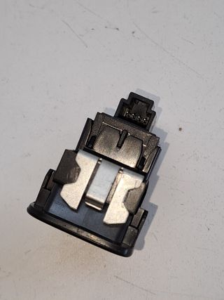 MANDO ELEVALUNAS TRASERO IZQUIERDO AIWAYS U5