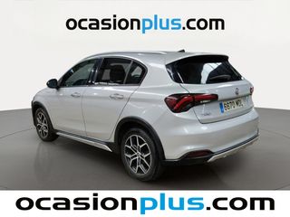 Fiat Tipo 1.6 Multijet Cross 96 kW (130 CV)