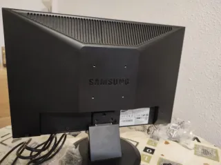 Pantalla Ordenador Samsung 923 NW