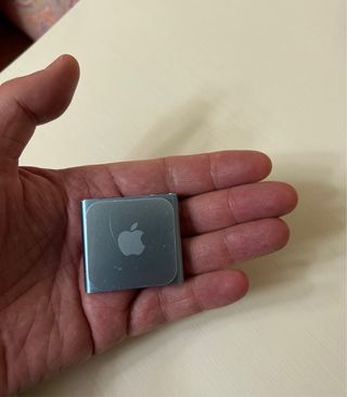 iPod Nano 6 Gen 8GB Azul. Bateria NUEVA. Con Radio