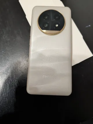 Realme 13 Pro+ Fundas y Cargador