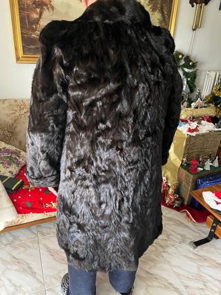 Abrigo de piel marrón