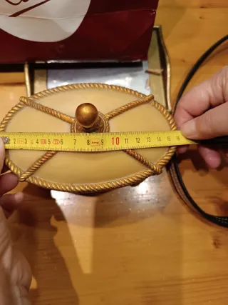 Joyero antiguo beige y dorado