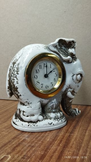 Reloj antiguo Sobremesa elefante porcelana