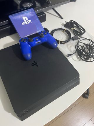 PS4 Slim 500GB Negra + Mando Azul