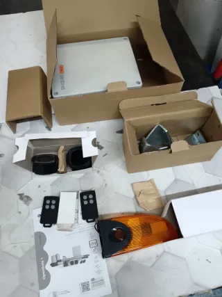 Automatismo SCS Sentinel MVE0100 MOTORIZACIÓN