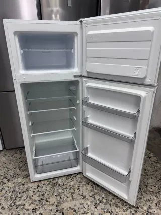 Nevera Artica 142cm con garantía + transporte