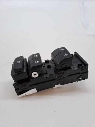 MANDO ELEVALUNAS DELANTERO IZQUIERDO KIA CEED