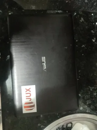 Portátil Asus Sonicmaster