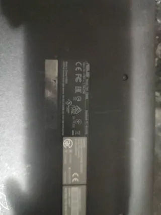 Portátil Asus Sonicmaster