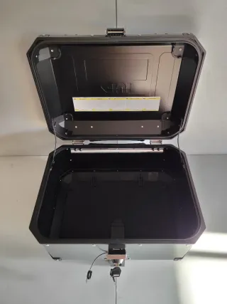 Outback 58+respaldo GIVI